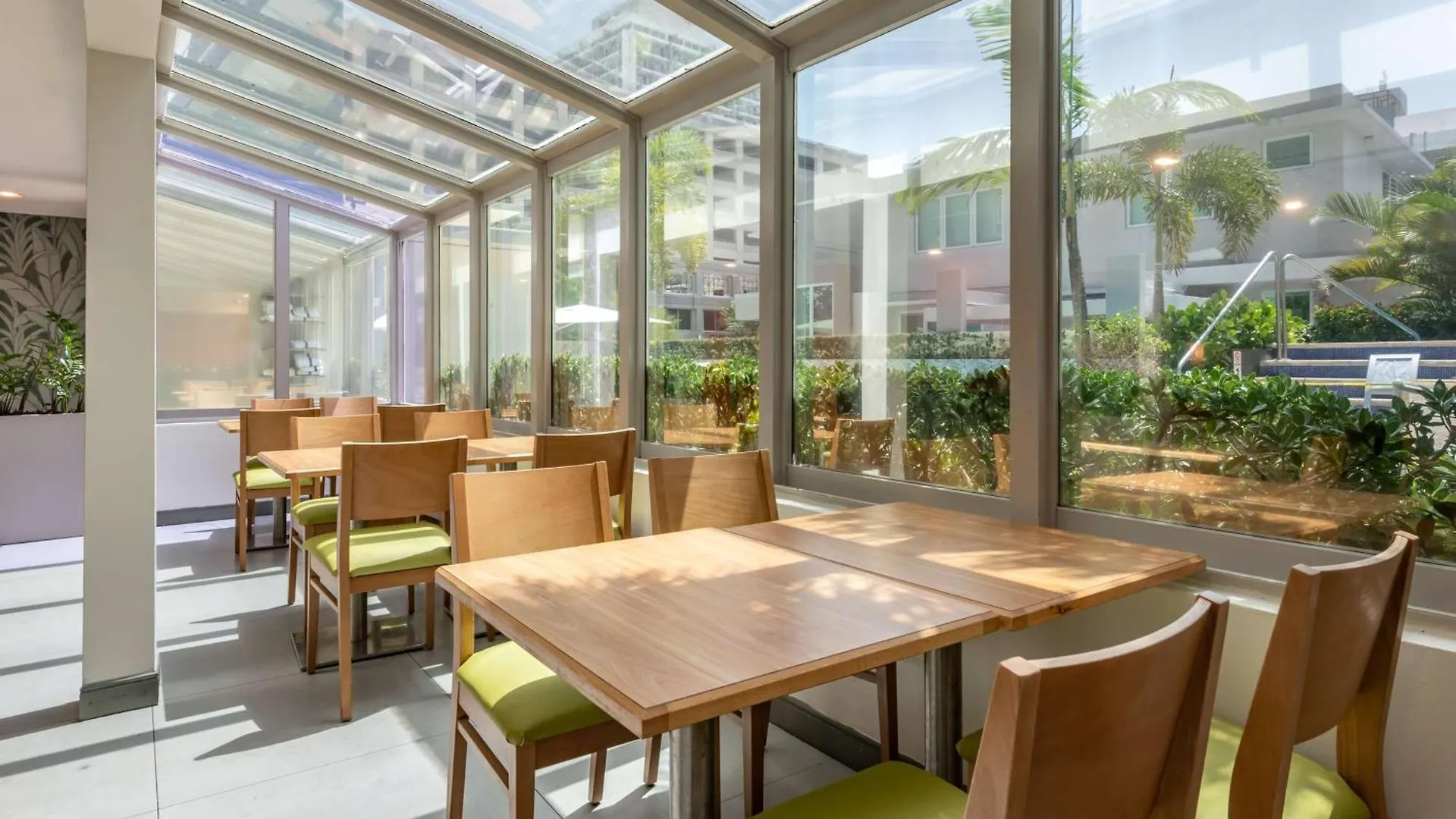 Condado Palm Inn San Juan, Tapestry Collection By Hilton