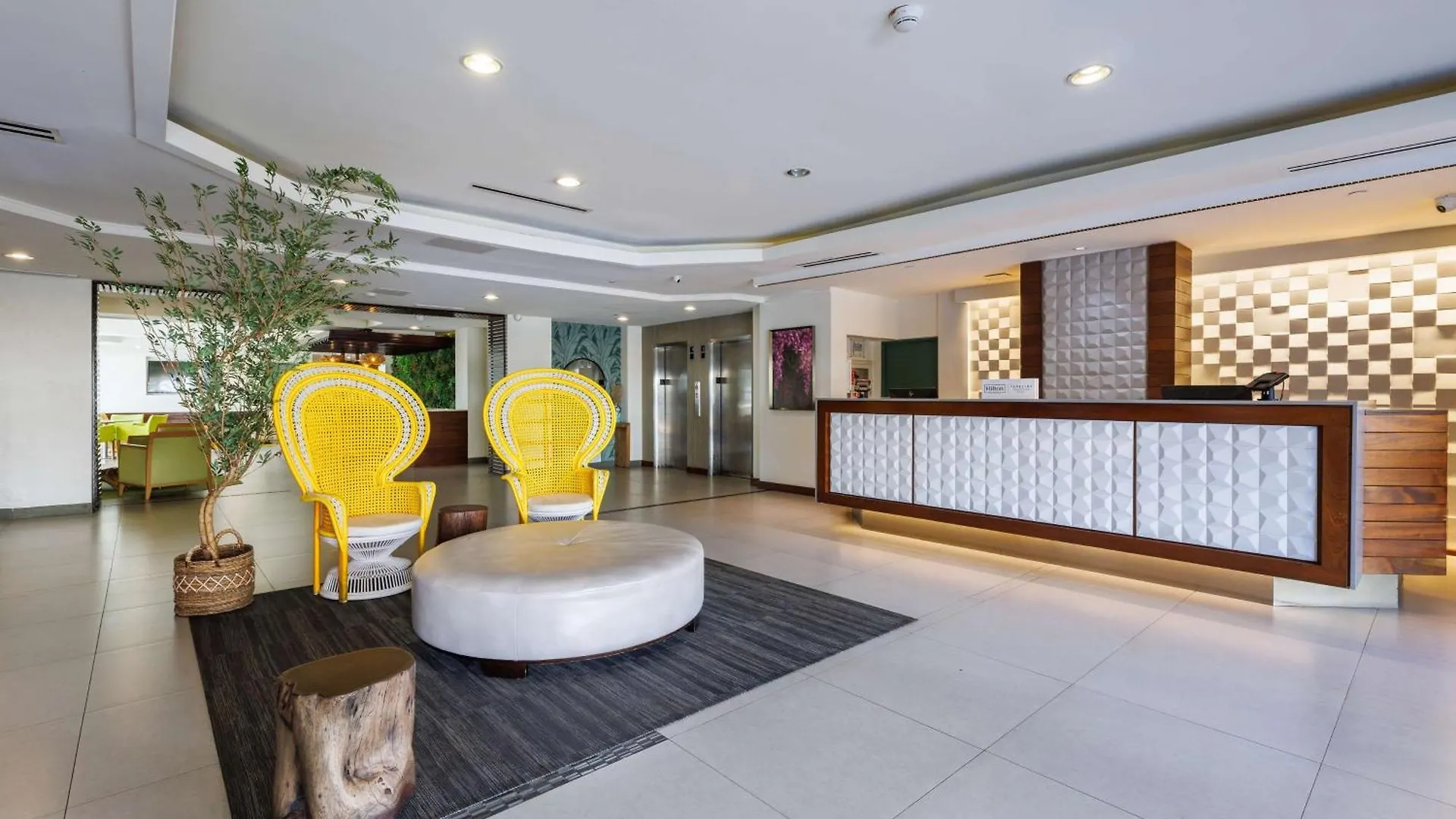 Condado Palm Inn San Juan, Tapestry Collection By Hilton Hotel